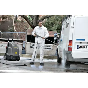 Karcher HDS 5/15 U – myjka ciśnieniowa z podgrzewaniem