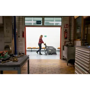 BD 43/35 C Ep (430mm, 1720m2/h) PROFESJONALNA SZOROWARKA KARCHER AUTOMAT