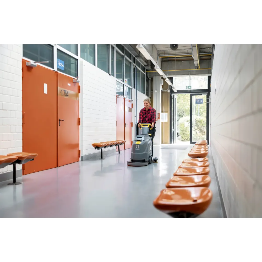 BD 43/35 C Ep (430mm, 1720m2/h) PROFESJONALNA SZOROWARKA KARCHER AUTOMAT