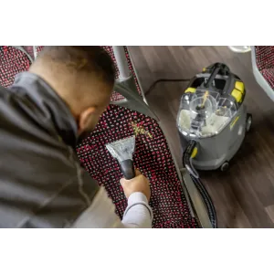 Karcher Puzzi 8/1 C – Odkurzacz Piorący do Tapicerki i Dywanów