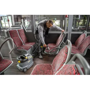 Karcher Puzzi 8/1 C – Odkurzacz Piorący do Tapicerki i Dywanów