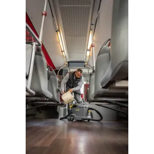 Karcher Puzzi 8/1 C – Odkurzacz Piorący do Tapicerki i Dywanów