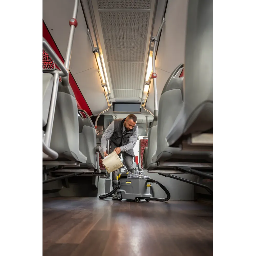 Karcher Puzzi 8/1 C – Odkurzacz Piorący do Tapicerki i Dywanów