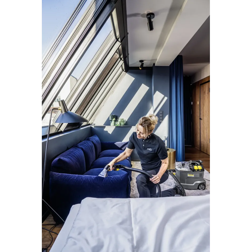 Karcher Puzzi 8/1 C – Odkurzacz Piorący do Tapicerki i Dywanów