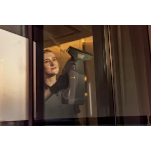 Myjka do okien WVP 10 ADV – skuteczne czyszczenie bez smug