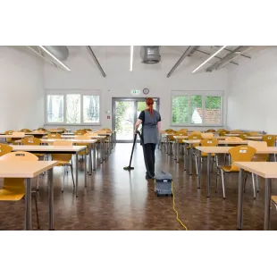 Kärcher T 11/1 Classic – Profesjonalny lekki odkurzacz 850 W | Sklep online