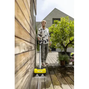 Urządzenie do czyszczenia tarasów PCL 6 KARCHER – skuteczne czyszczenie drewna, WPC i płytek