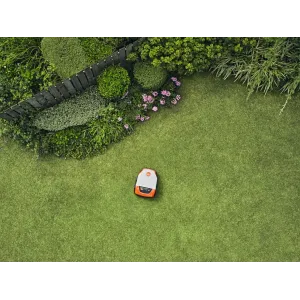 STIHL iMOW 6 – Robot koszący do trawników do 3000 m²