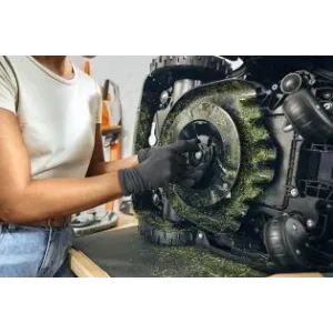 STIHL iMOW 7 EVO – Robot koszący do 5000 m² z LTE