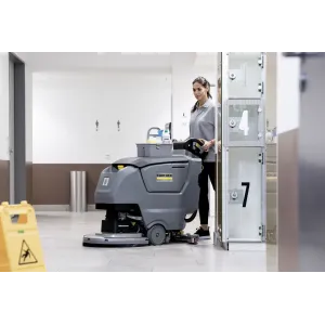 Szorowarka Kärcher B 50 W Bp 80 Ah Li+D51 – Profesjonalna, Akumulatorowa, Aluminiowa