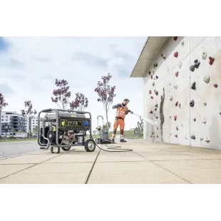 Mobilny generator prądu Kärcher PGG 6/1 o mocy 5 kW z silnikiem benzynowym EU STAGE V. Do 10 h pracy, AVR, zabezpieczenia