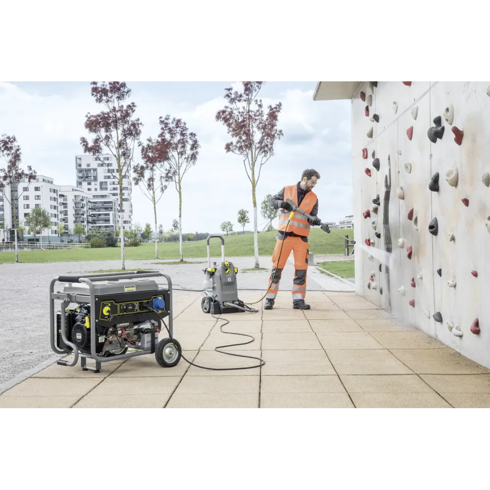 Mobilny generator prądu Kärcher PGG 6/1 o mocy 5 kW z silnikiem benzynowym EU STAGE V. Do 10 h pracy, AVR, zabezpieczenia
