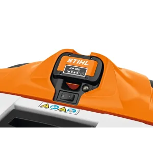 STIHL KGA 770 - Akumulatorowa zamiatarka 77 cm | System AP | Cicha i wydajna