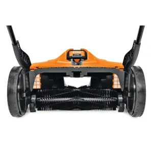 STIHL KGA 770 - Akumulatorowa zamiatarka 77 cm | System AP | Cicha i wydajna