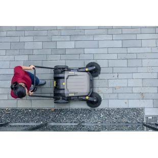 Zamiatarka Karcher KM 70/20 C 2SB – 2 szczotki, bezpyłowa