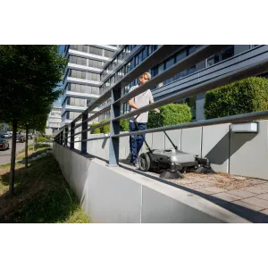 Zamiatarka Karcher KM 70/20 C 2SB – 2 szczotki, bezpyłowa