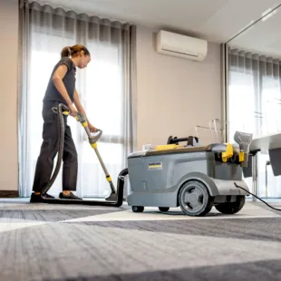 Kärcher Puzzi 10/2 Adv – odkurzacz ekstrakcyjny do dywanów