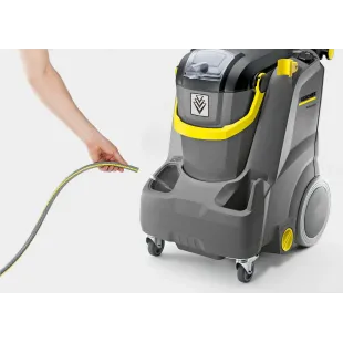 Karcher Puzzi 30/4 E – odkurzacz ekstrakcyjny z podgrzewaniem
