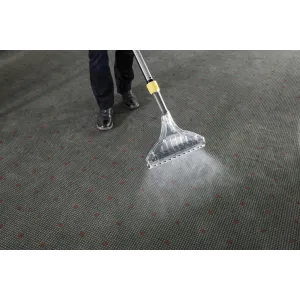 Karcher Puzzi 30/4 E – odkurzacz ekstrakcyjny z podgrzewaniem