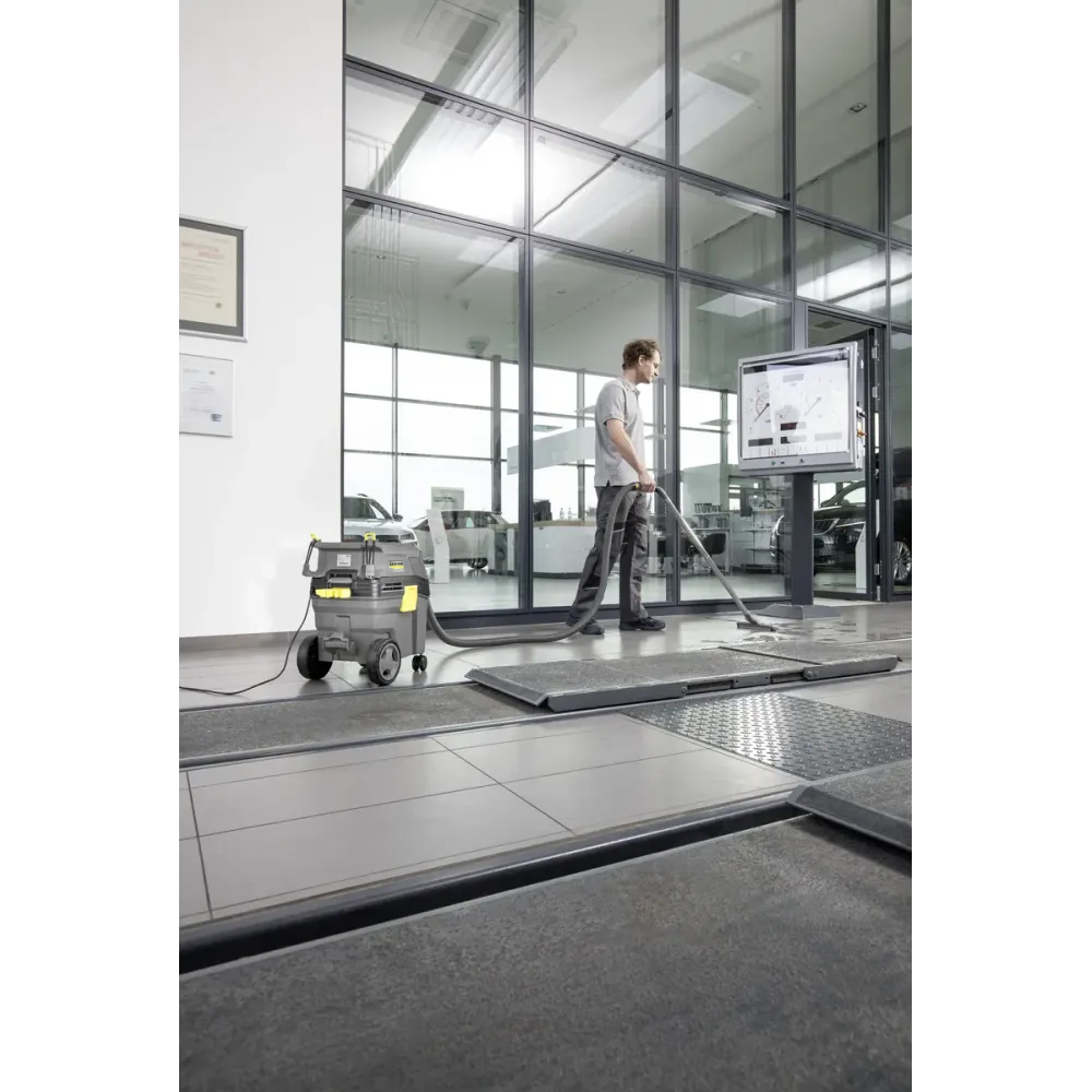 Karcher NT 30/1 Ap L – Profesjonalny odkurzacz uniwersalny