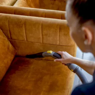 Kärcher T 10/1 – Profesjonalny Cichy Odkurzacz do Pracy na Sucho | 10L