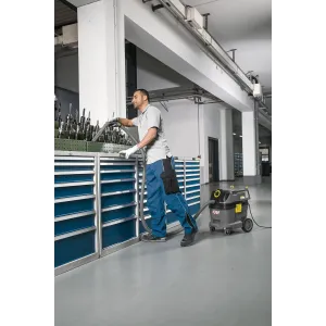 Karcher NT 30/1 Tact L – Profesjonalny Odkurzacz Uniwersalny 30L