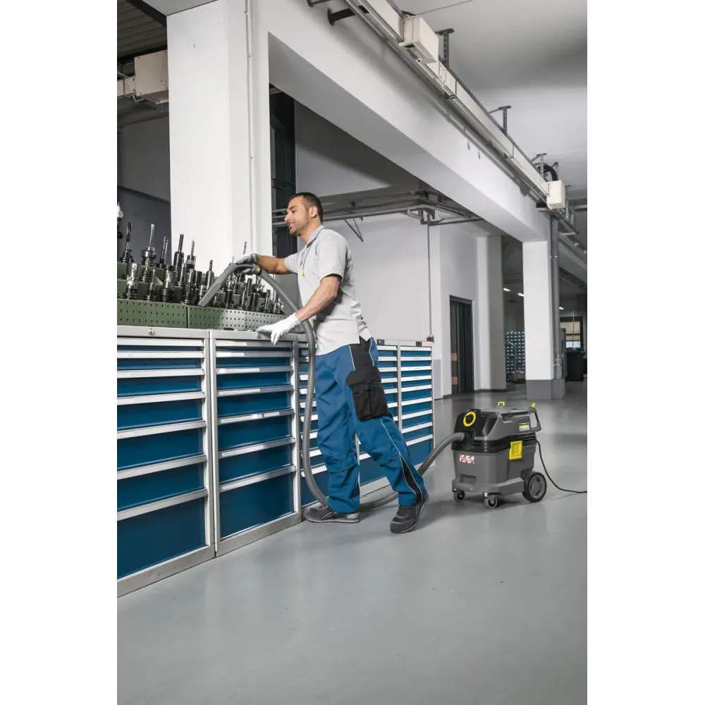 Karcher NT 30/1 Tact L – Profesjonalny Odkurzacz Uniwersalny 30L