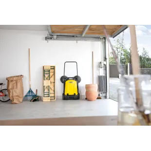 Zamiatarka Kärcher S 4 Twin – czystość wokół domu cały rok