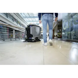 Robot sprzątający przemysłowy KIRA B 50 – Kärcher