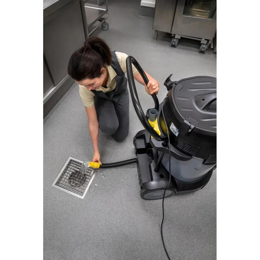 Karcher NT 70/3 – Odkurzacz przemysłowy do pracy na sucho/mokro