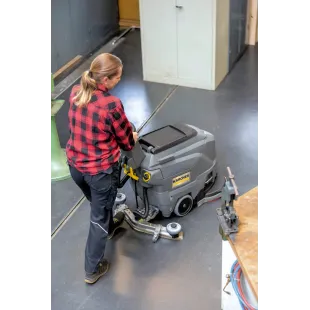 Karcher BD 43/25 C Bp – Szorowarka bateryjna | 1.515-400.0