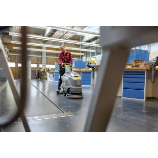 Karcher BD 43/25 C Bp – Szorowarka bateryjna | 1.515-400.0