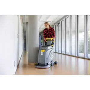 Karcher BD 43/25 C Bp – Szorowarka bateryjna | 1.515-400.0