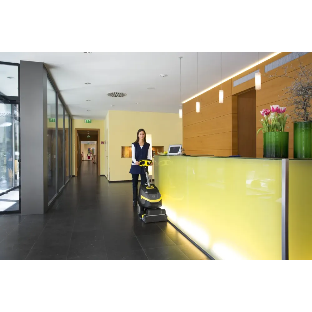 Karcher BR 35/12 C Bp Pack Li – kompaktowa szorowarka akumulatorowa profesjonalna