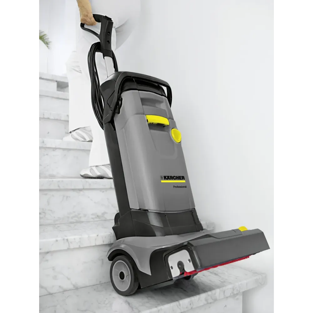 Karcher BR 30/4 C – kompaktowa szorowarka profesjonalna 300 mm | skuteczne czyszczenie podłóg