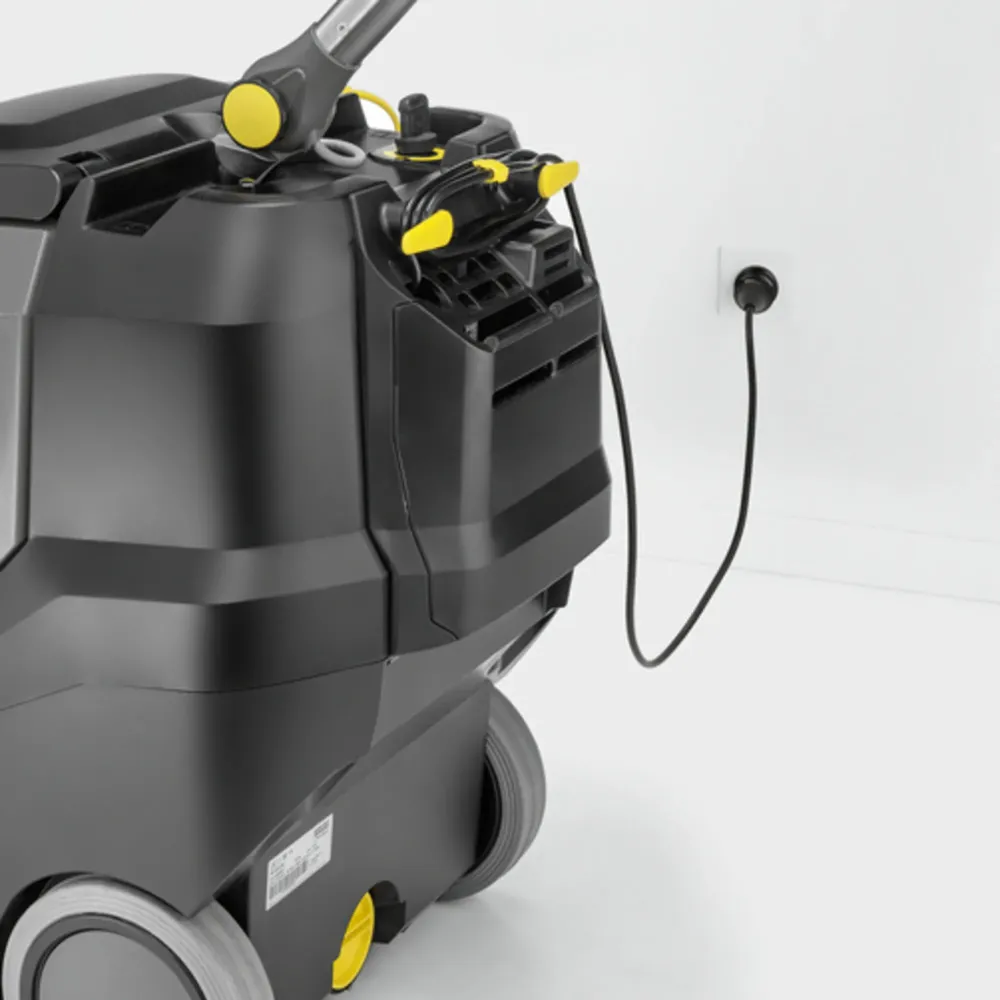 Karcher BR 45/22 C Bp Pack Li – akumulatorowa szorowarka kompaktowa 450 mm | profesjonalne czyszczenie
