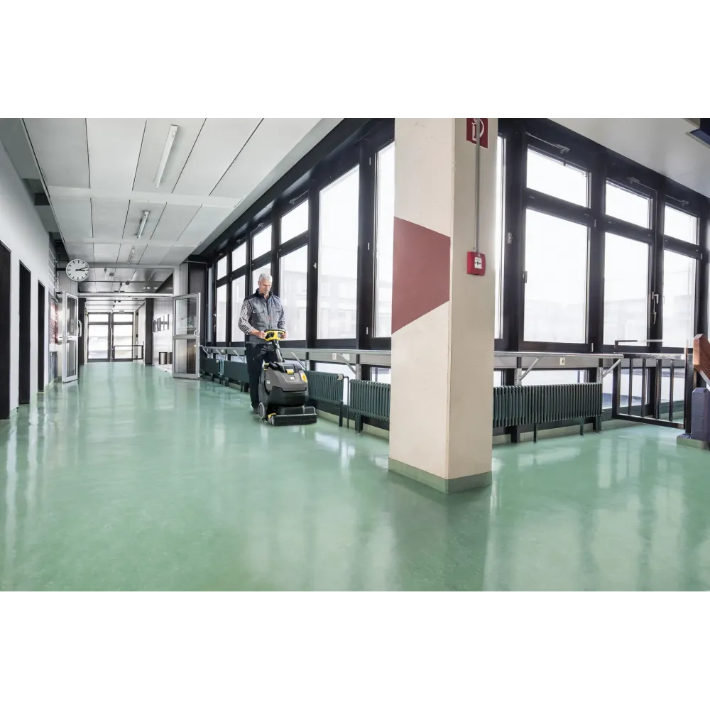 Karcher BR 45/22 C Bp Pack Li – akumulatorowa szorowarka kompaktowa 450 mm | profesjonalne czyszczenie