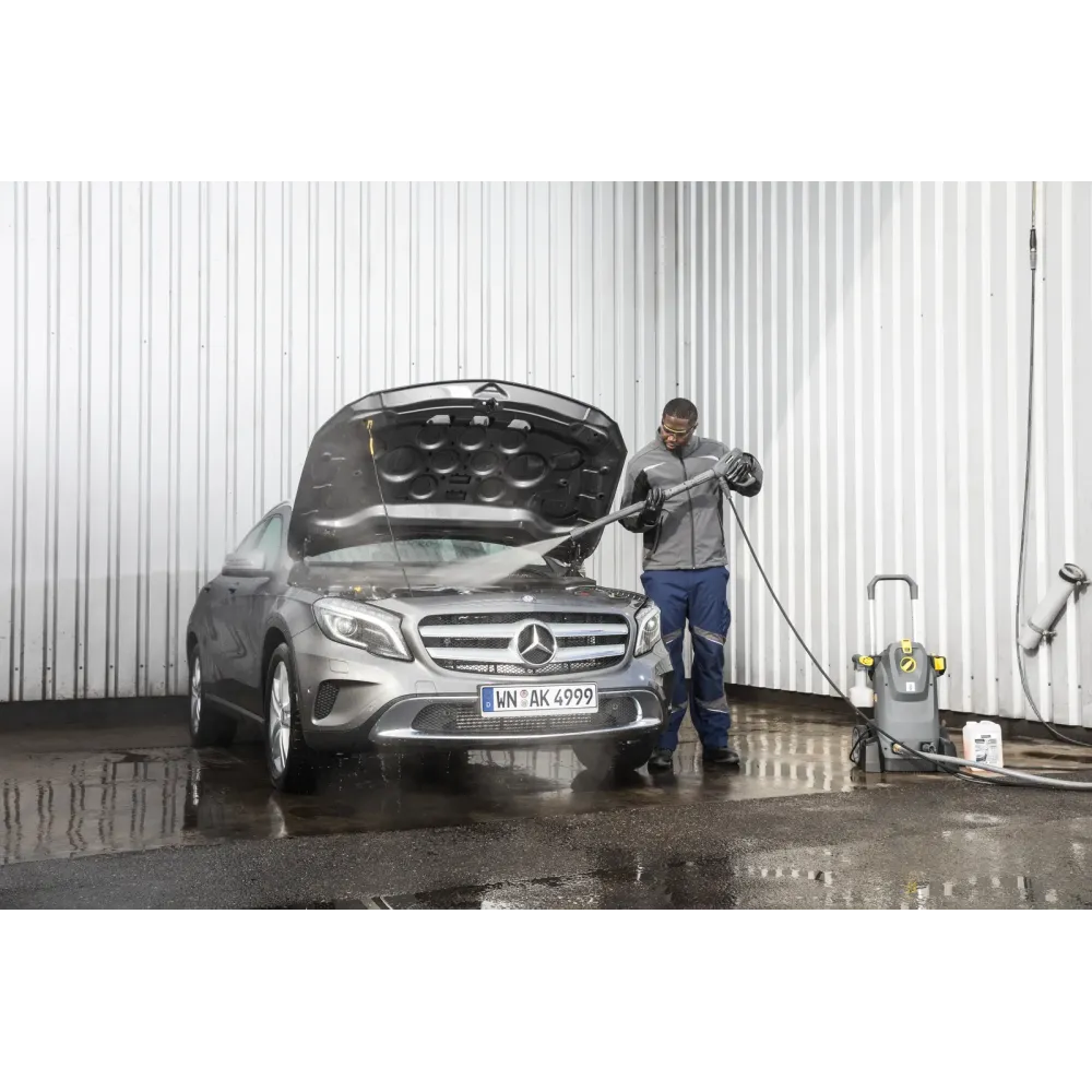 Profesjonalna myjka ciśnieniowa HD 8/18-4 M Plus – Kärcher | Wydajna myjka bez podgrzewania wody