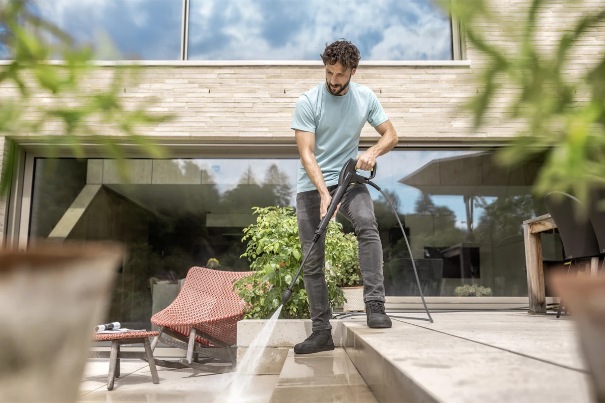 Myjka Ciśnieniowa K 7 Power Flex od Karcher - doskonała do użytku w około domu.